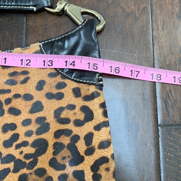 Dooney & Bourke leopard print bag - Picture 9 of 15
